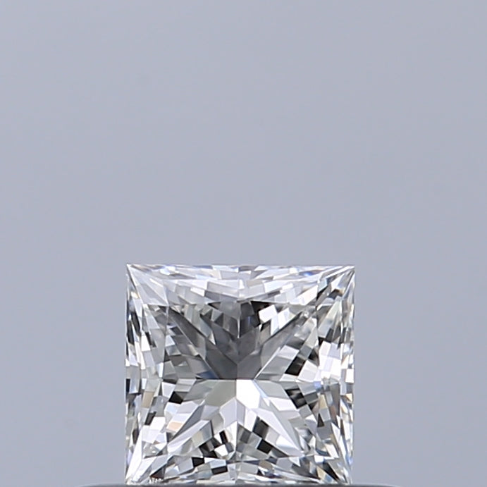 0.31 carat Princess diamond E VVS1 