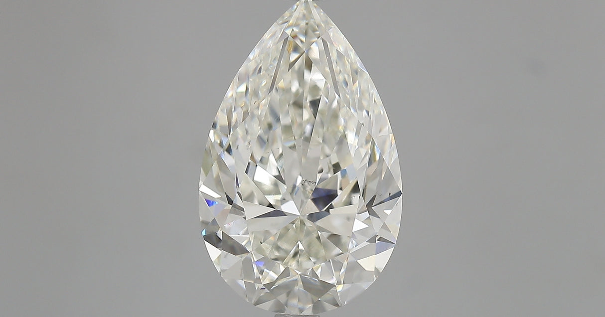 4.05 carat Pear diamond J VS2 