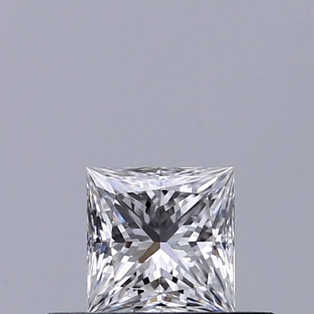 0.33 carat Princess diamond E VVS1 