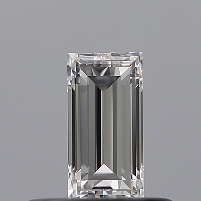 0.32 carat Baguette diamond E VVS2 