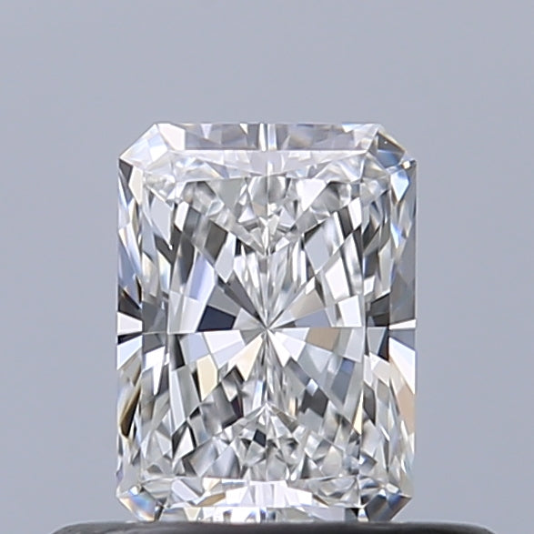 0.41 carat Radiant diamond D IF 