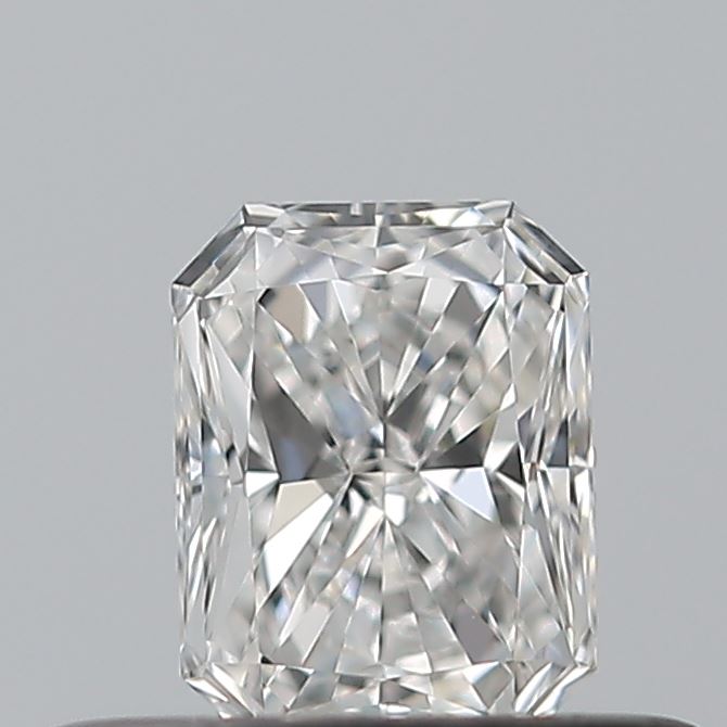 0.30 carat Radiant diamond F  VS2