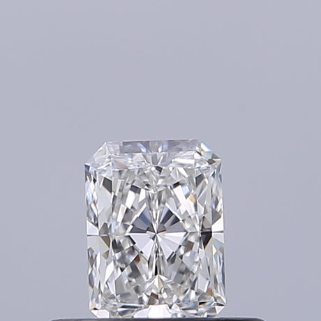 0.31 carat Radiant diamond E IF 