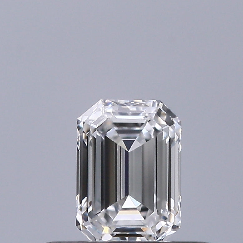 0.32 carat Emerald diamond D VVS2 