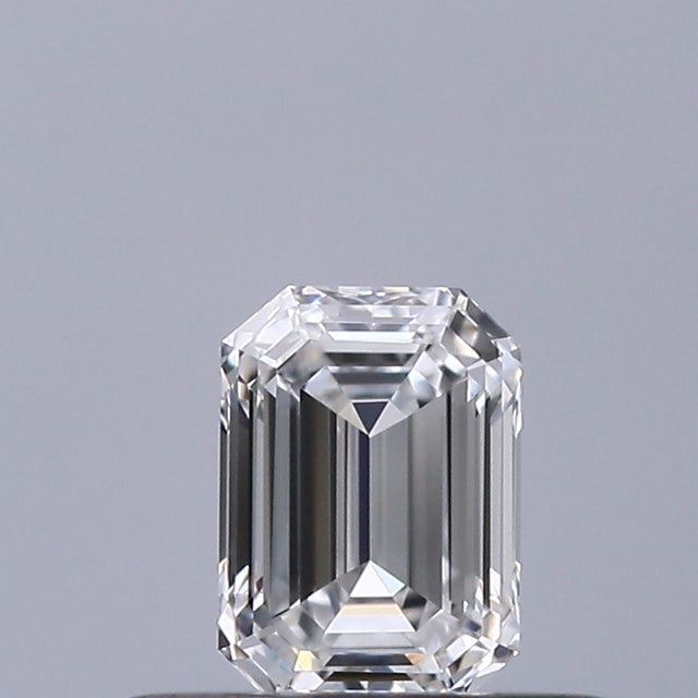 0.32 carat Emerald diamond D VVS2 