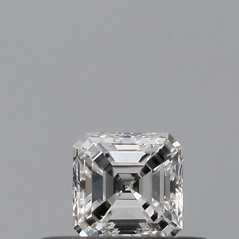 0.23 carat Emerald diamond E  VVS2