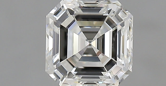 1.01 carat Emerald diamond I IF 
