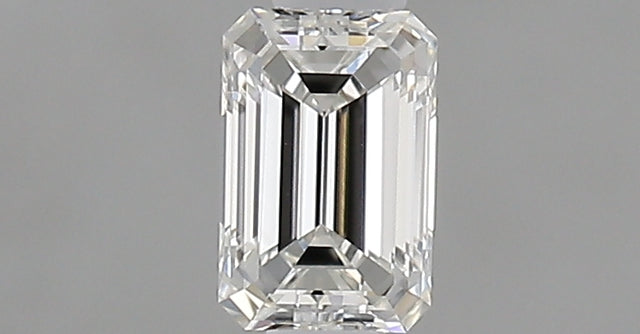 0.30 carat Emerald diamond G VVS2 