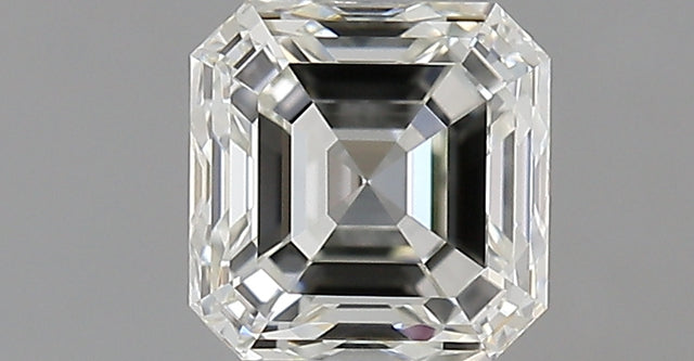 1.00 carat Emerald diamond J VS1 