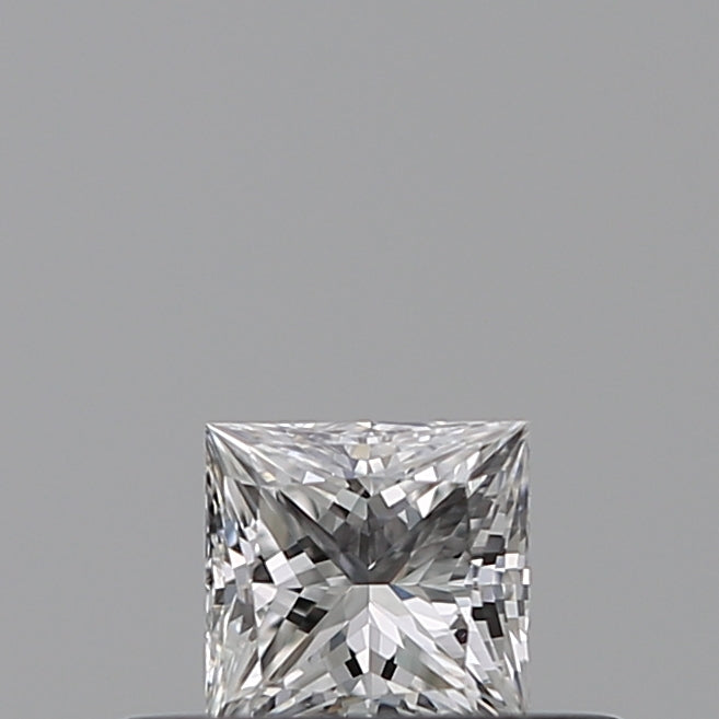 0.23 carat Princess diamond E  VVS2