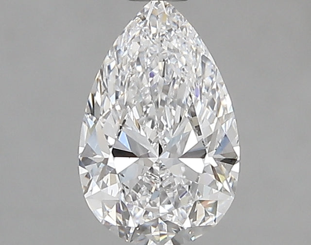 0.81 carat Pear diamond D VS2 