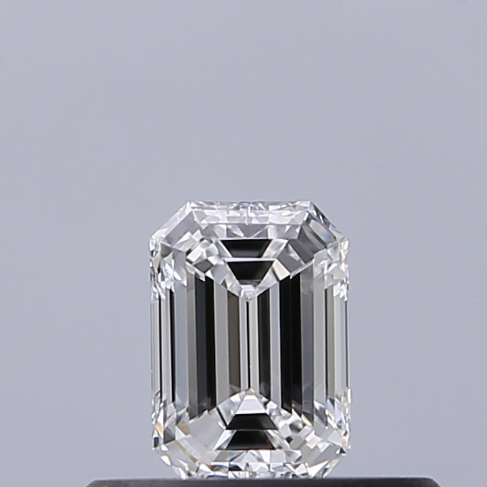 0.30 carat Emerald diamond E VVS1 