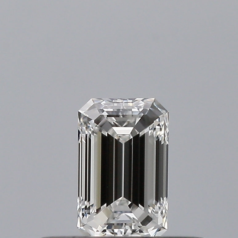 0.24 carat Emerald diamond E  VVS2