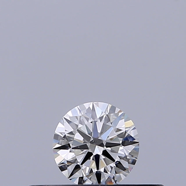 0.20 carat Round diamond E VVS2 Excellent