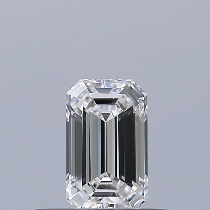 0.31 carat Emerald diamond E VVS2 