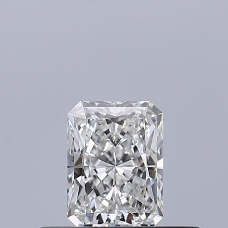 0.30 carat Radiant diamond F IF 