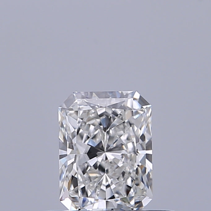 0.34 carat Radiant diamond E VVS2 