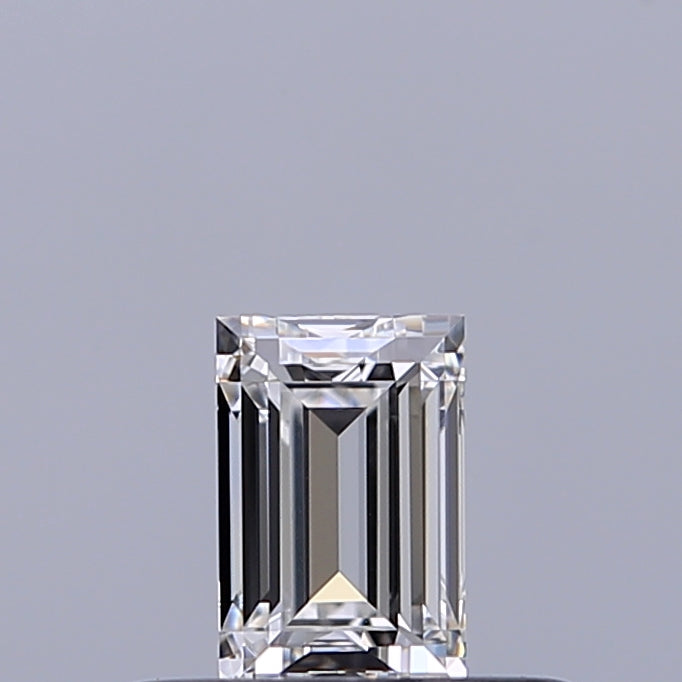 0.28 carat Baguette diamond E VVS1 