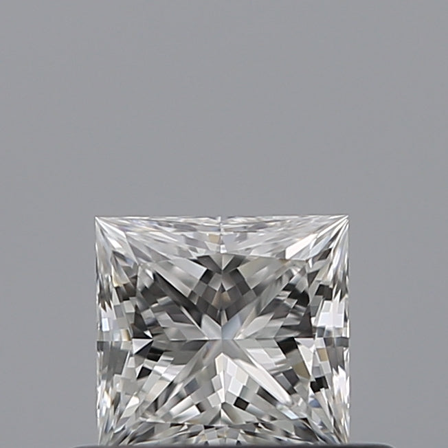 0.40 carat Princess diamond E VVS2 