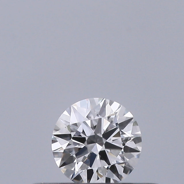 0.19 carat Round diamond D VVS2 Excellent