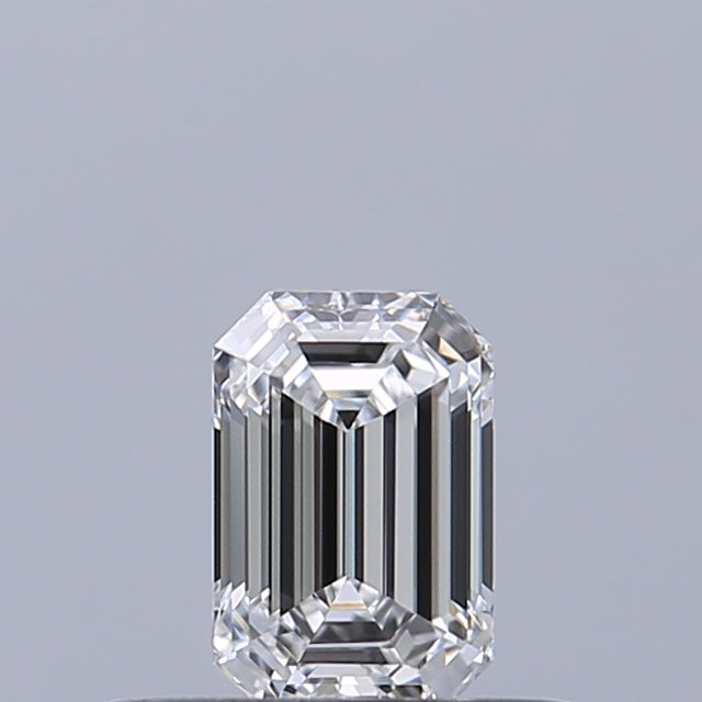 0.30 carat Emerald diamond D VVS2 
