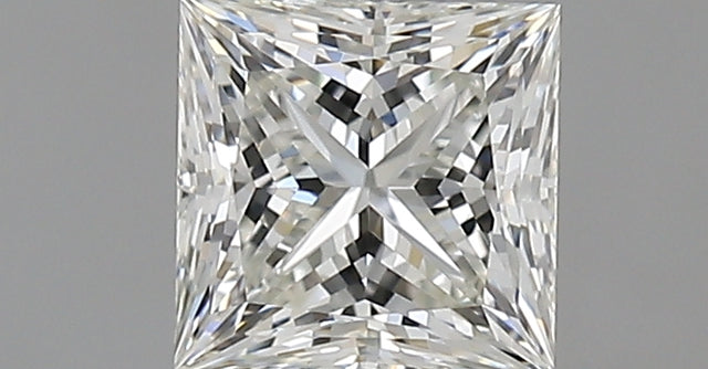 0.83 carat Princess diamond H VVS1 VeryGood