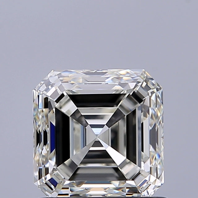 1.00 carat Emerald diamond J IF 