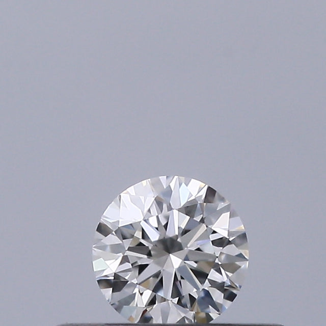 0.18 carat Round diamond E VVS2 Excellent