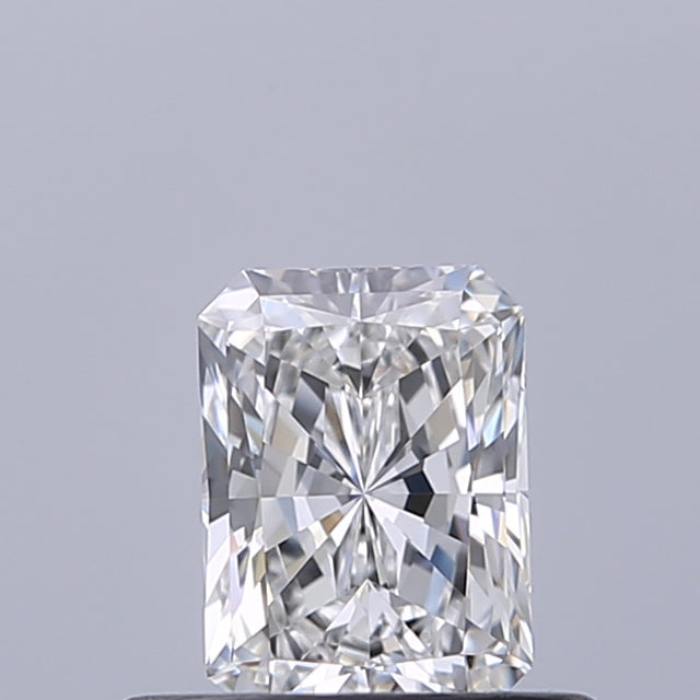 0.42 carat Radiant diamond E VVS2 