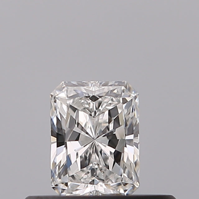 0.30 carat Radiant diamond D VVS1 