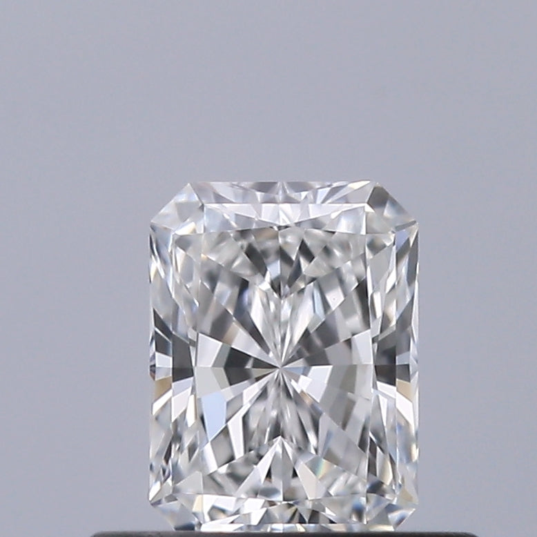 0.41 carat Radiant diamond E VVS1 