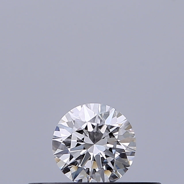 0.18 carat Round diamond E VVS1 Excellent