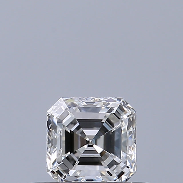 0.32 carat Emerald diamond D VVS2 