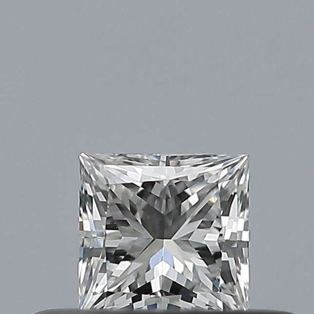 0.23 carat Princess diamond E VVS2 