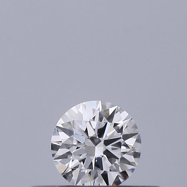 0.18 carat Round diamond D VVS2 Excellent