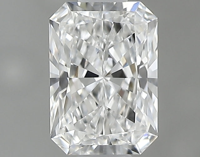 0.41 carat Radiant diamond E VVS1 
