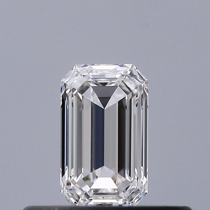 0.30 carat Emerald diamond E VVS1 