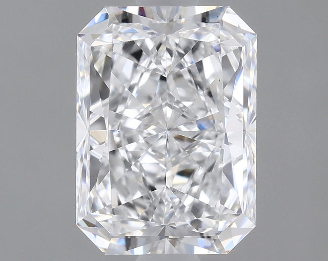 1.50 carat Radiant diamond E VS2 