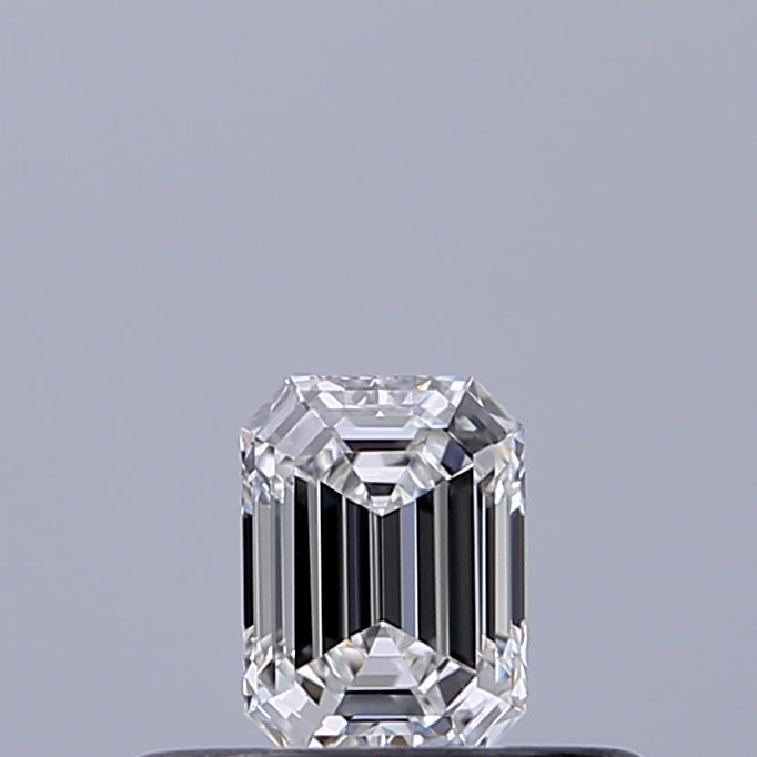 0.23 carat Emerald diamond E VVS1 