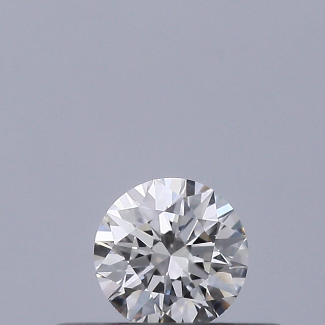 0.18 carat Round diamond F VVS1 Excellent