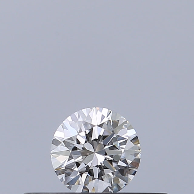 0.18 carat Round diamond E VVS1 Excellent