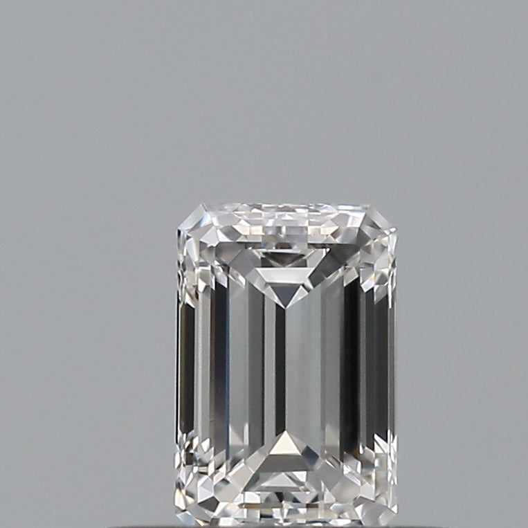 0.30 carat Emerald diamond E  VS1