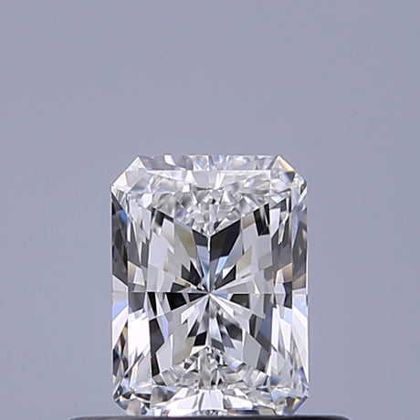 0.43 carat Radiant diamond D VVS1 