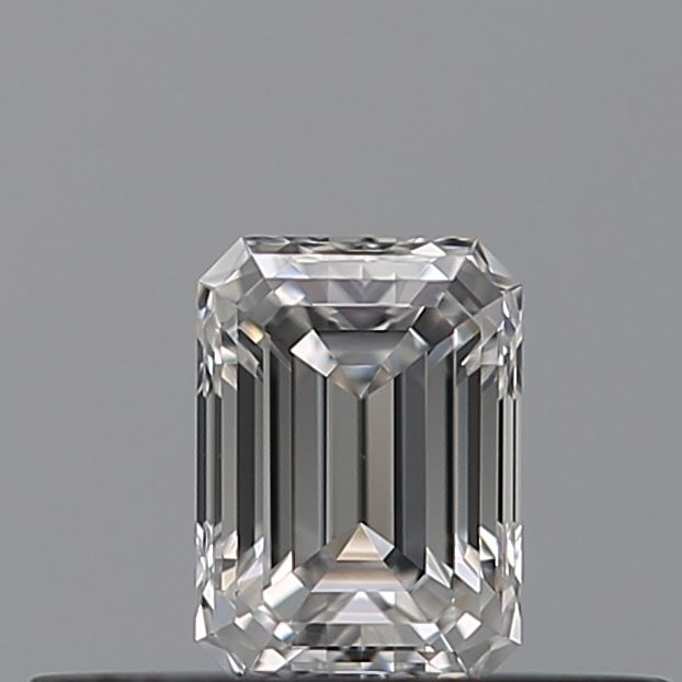 0.24 carat Emerald diamond E  VVS2