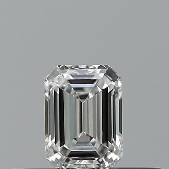 0.24 carat Emerald diamond E VVS1 