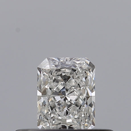 0.24 carat Radiant diamond E VVS1 