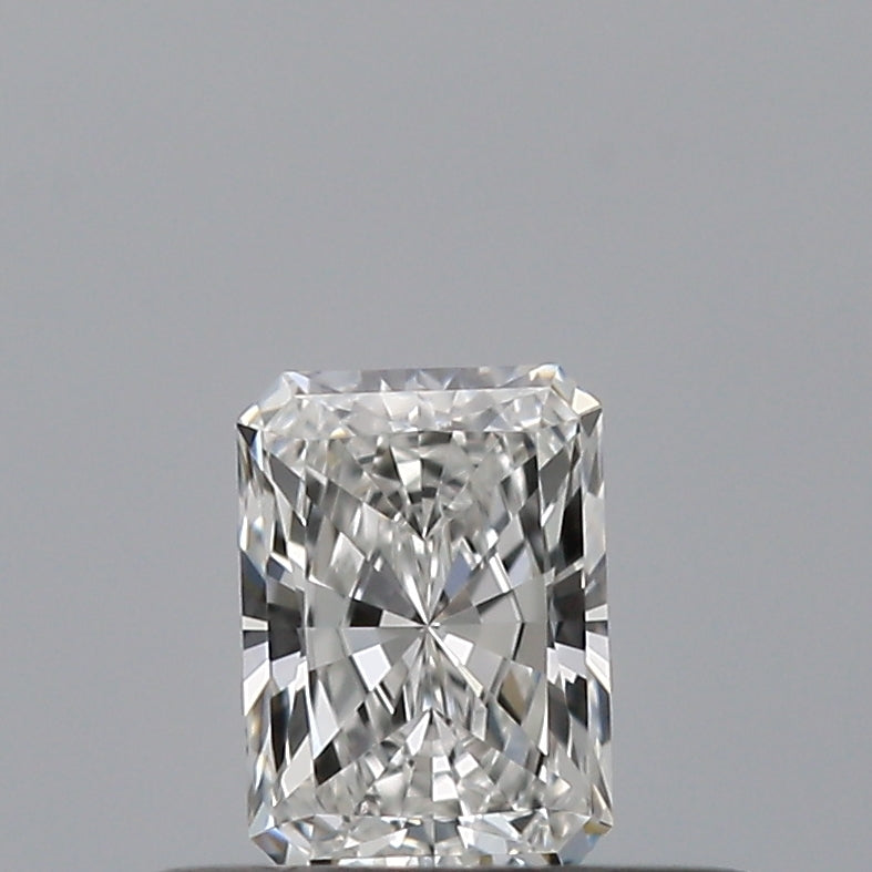 0.26 carat Radiant diamond E VVS1 