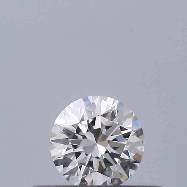 0.21 carat Round diamond E VVS2 Excellent