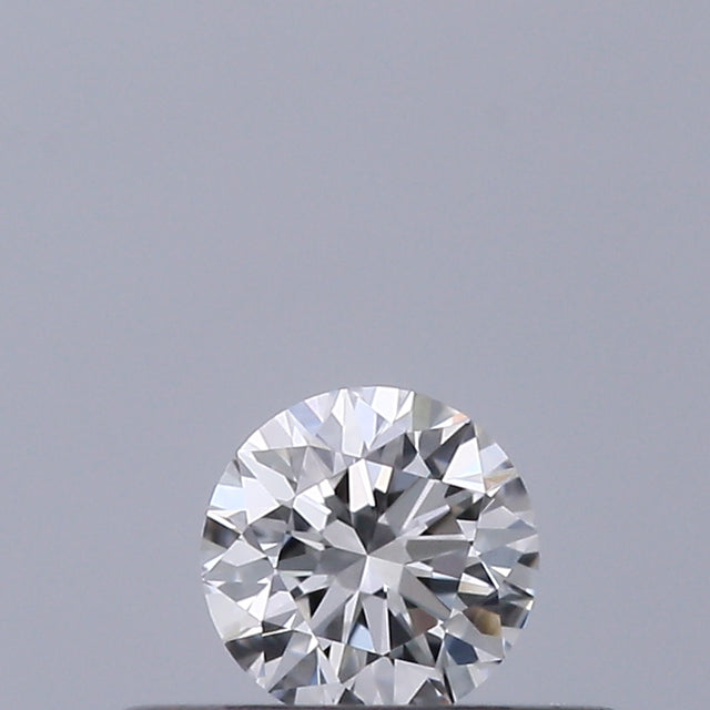 0.18 carat Round diamond D VVS2 Excellent
