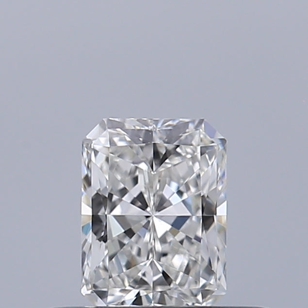 0.30 carat Radiant diamond F VVS1 